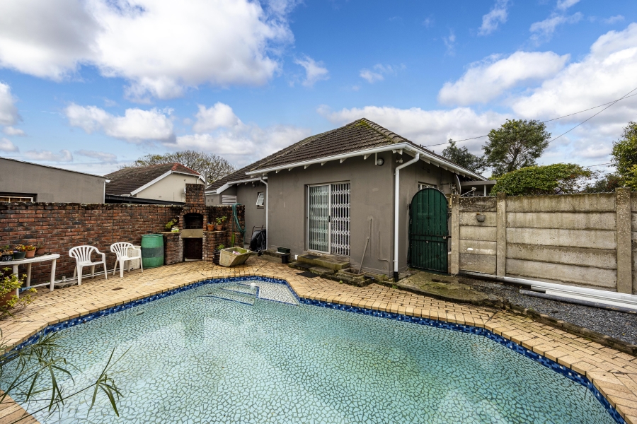 3 Bedroom Property for Sale in Cambridge West Eastern Cape